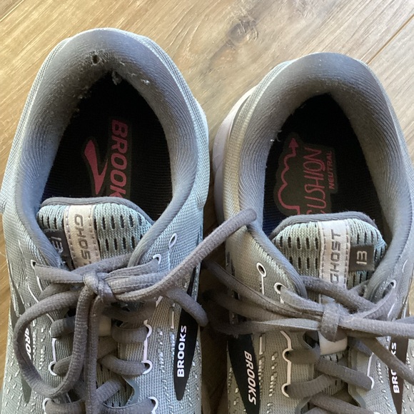 Women’s Brooks Ghost 13 Shoe - Grey/Purple - Picture 8 of 8